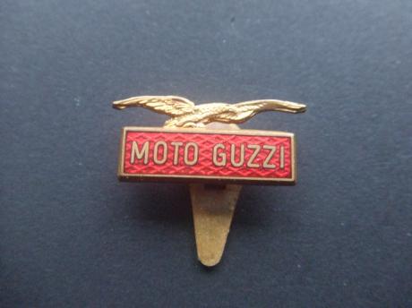 Moto Guzzi motor emaille knoop